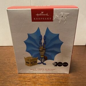 2023 HALLMARK KEEPSAKE ORNAMENT WILE E. COYOTE AS BATMAN 100TH ANNIVERSARY
